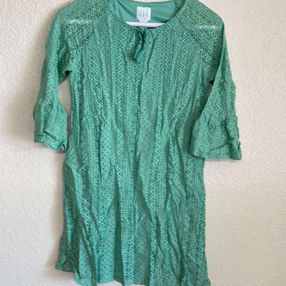 Lace dress